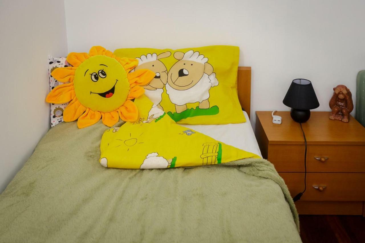 Casa Florilor Hotel Curtea De Arges Ngoại thất bức ảnh